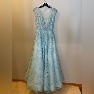 Sherri Hill prom dress